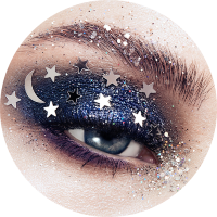 An image of smoky eye shadow